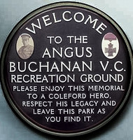 Angus Buchanan 001 N650