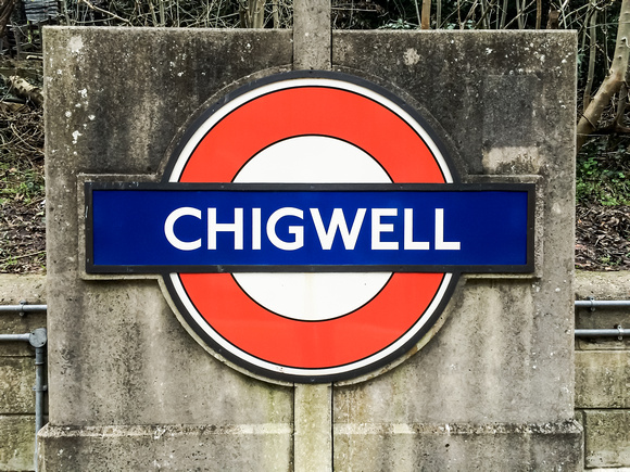 Chigwell 005 N371