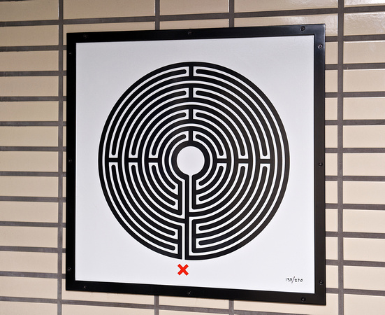 Labyrinth Tottenham Ct 005 N292