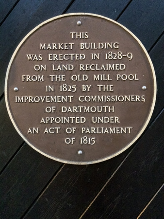 Dartmouth Market 001 N411
