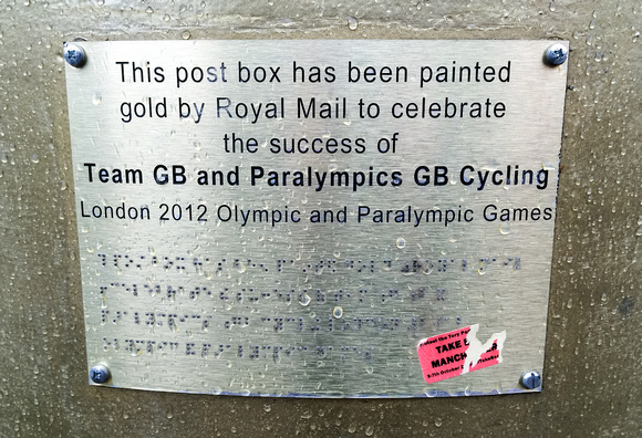 Gold Post Box Cycling 001 N420