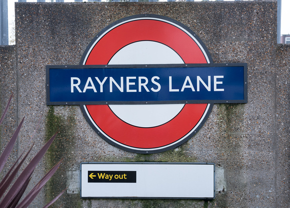 Rayners Lane 008 N421