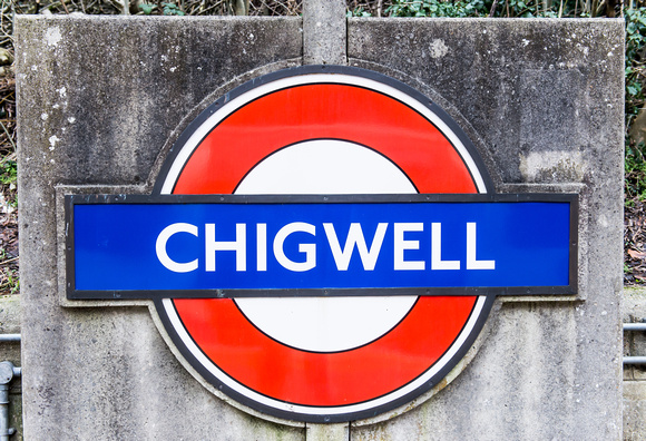 Chigwell 001 N371