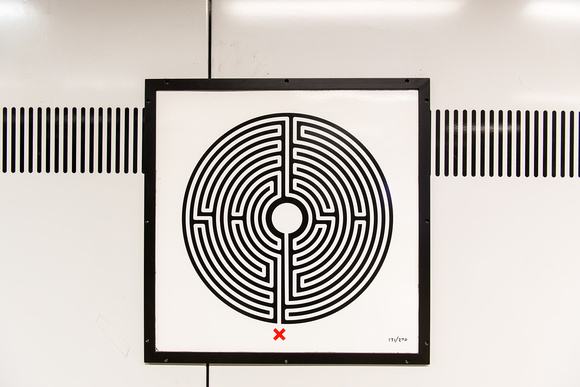 Labyrinth Highbury & Islington 008 N369