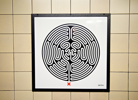 Labyrinth Leicester Sq 001 N333