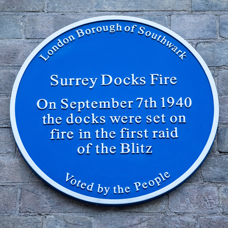 Surrey Docks Fire 007 N646