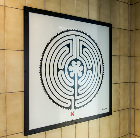 Labyrinth Barbican 001 N351