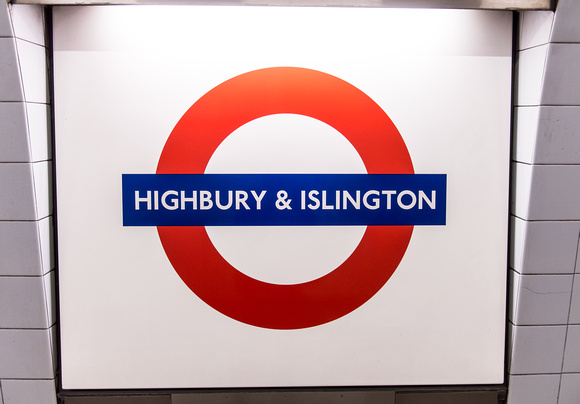 Highbury & Islington 002 N369