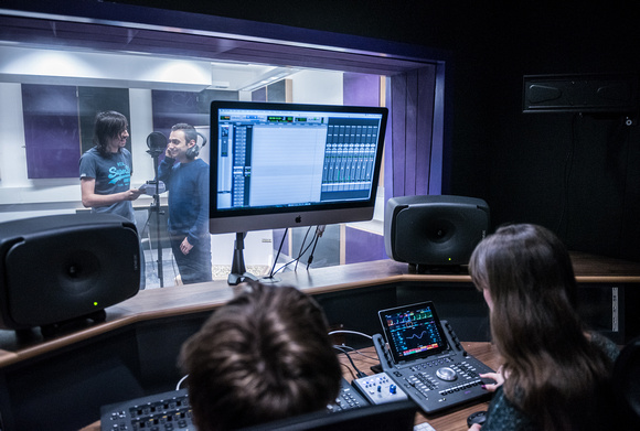 New Adelphi Recording Studio 012 N481