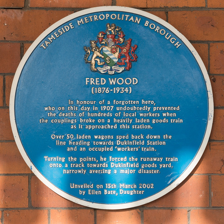 Fred Wood 001 N414