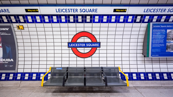 Leicester Sq Tube 036 N1049