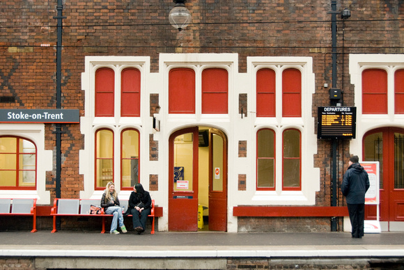 Stoke Station 007 D196