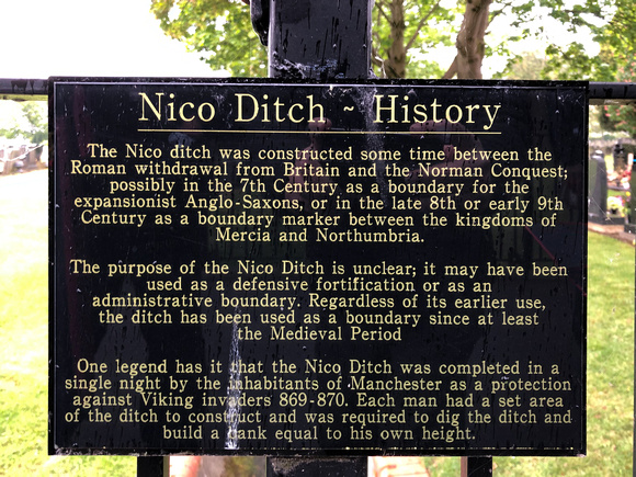 Nico Ditch 001 N764