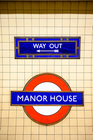 Manor House 010 N770