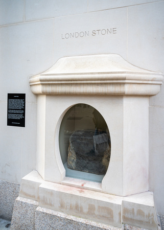 London Stone 005 N781