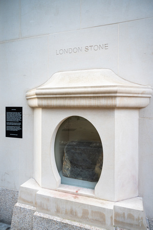 London Stone 006 N781