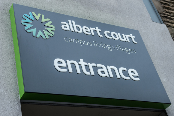 Albert Court 378 N463