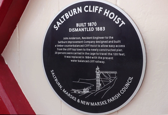 Saltburn Cliff Hoist 001 N525