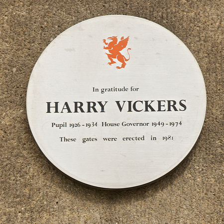 Harry Vickers 004 N333