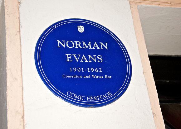 Norman Evans 003 N338