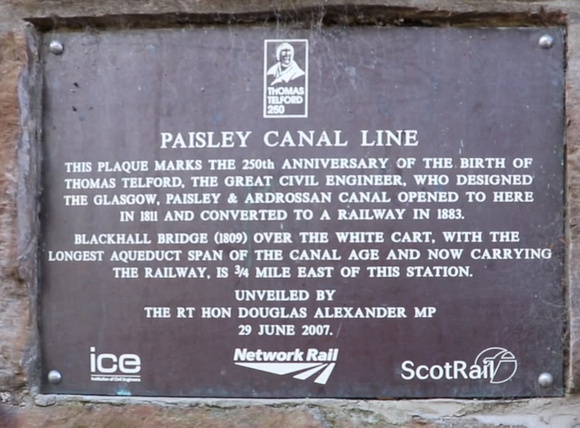 Paisley Canal 001 N529